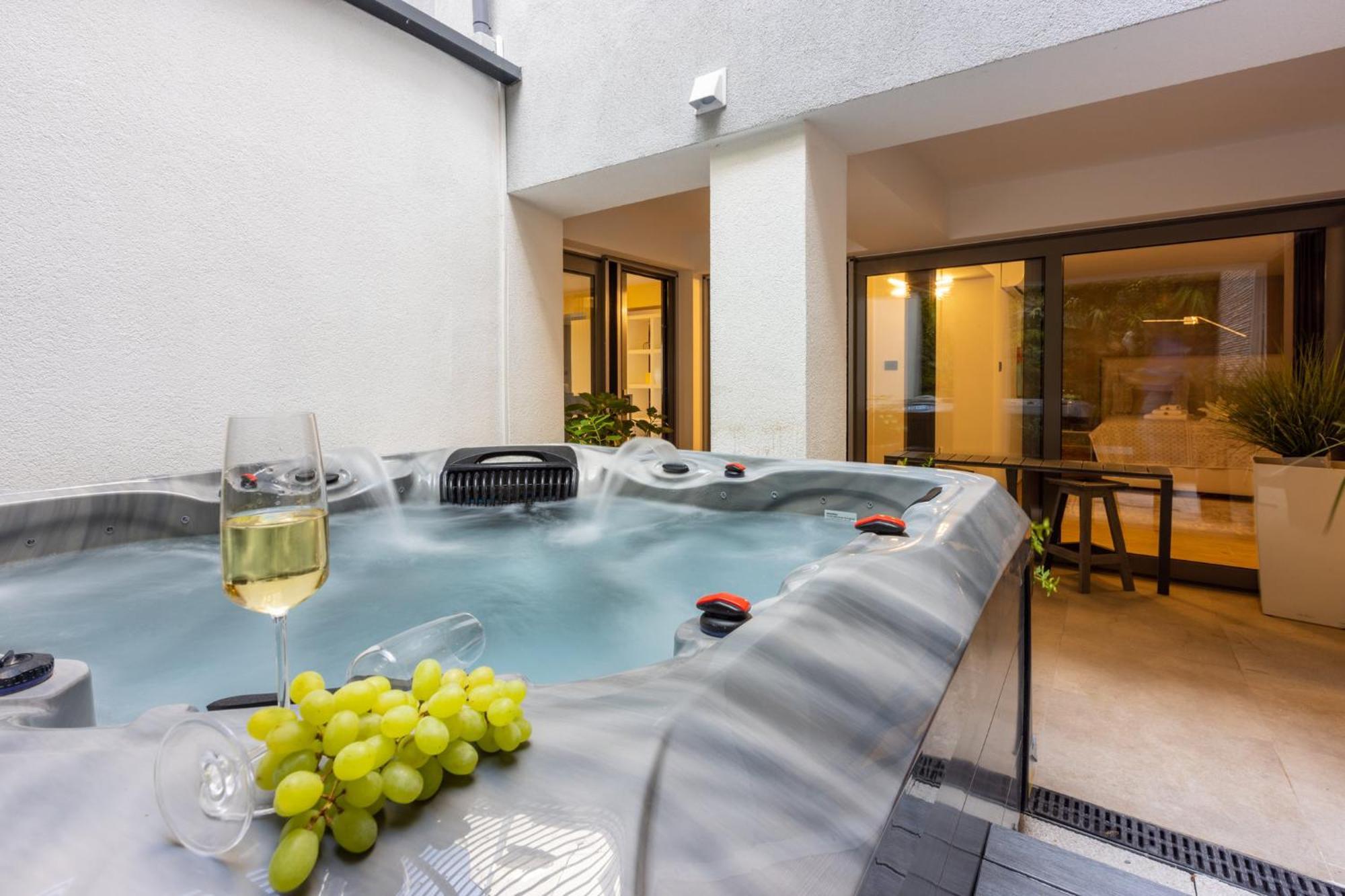 Panoramica Apartment With Whirlpool Crikvenica Dış mekan fotoğraf